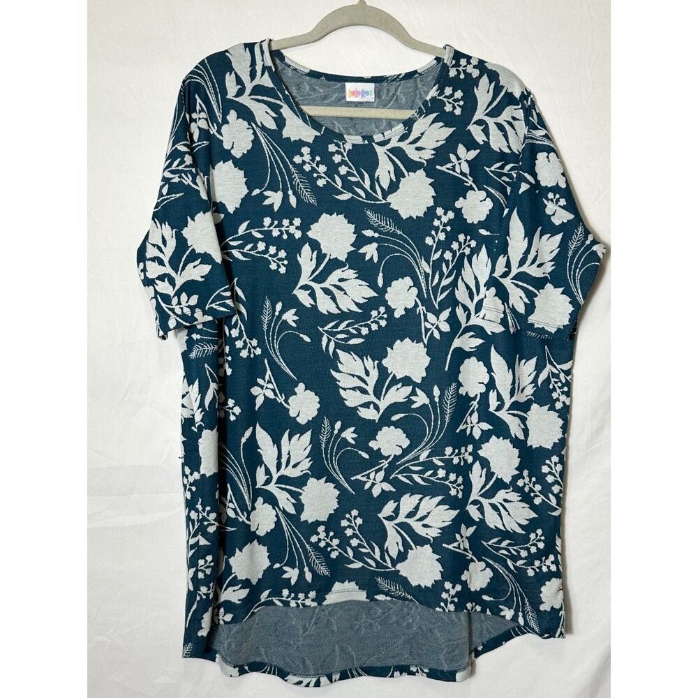 LuLaRoe Women's Turquoise Stretchy Tapestry Print Oversized Tunic Tee, Size M